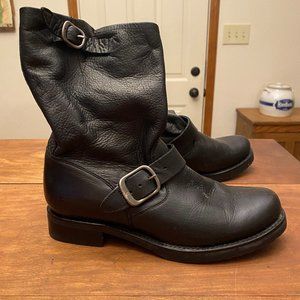 Authentic Frye Women's Veronica Short Boot
